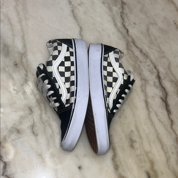 Vans Black and White Skate Sneakers Classic Design - Picture 2 of 7